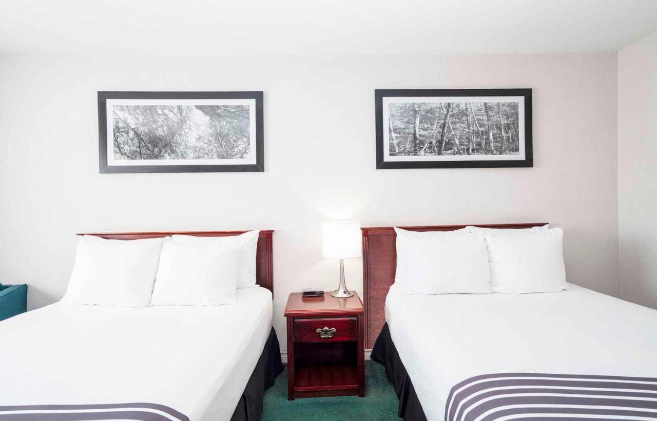 Sandman Inn Smithers Esterno foto